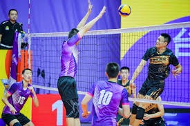 为什么真正的职业玩家极度无聊？（真正的职业玩家为何常被认为无聊？）